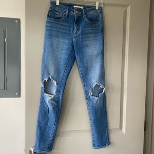 Levi jeans with holes